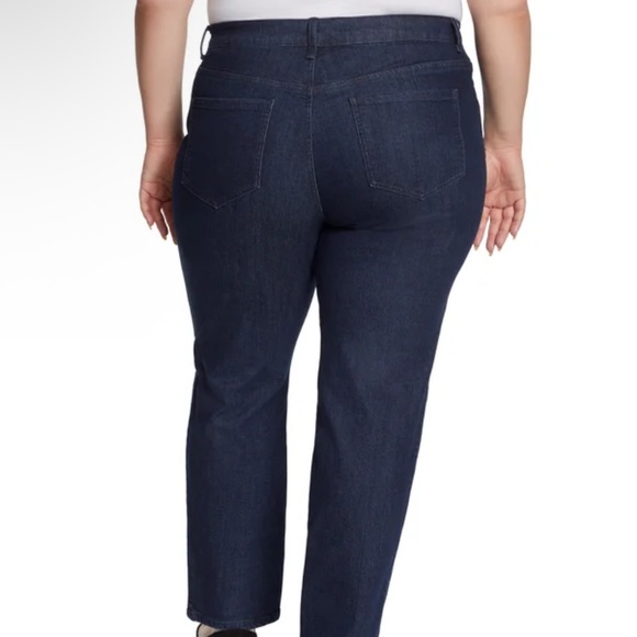 Gloria Vanderbilt Dark Blue Jeans👖 - Picture 3 of 5